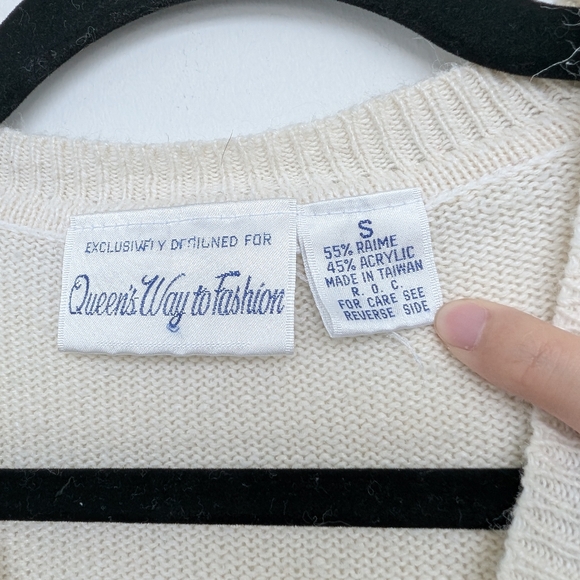 Vintage Argyle Sweater Vest Ramie Acrylic Blend Blue and Pink Sz S - Picture 3 of 13